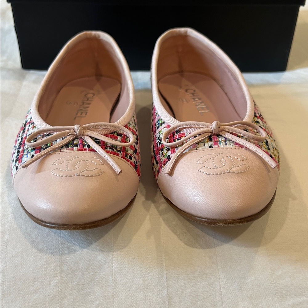 CHANEL Multicolor Tweed Ballerina Flats - Picture 11 of 14